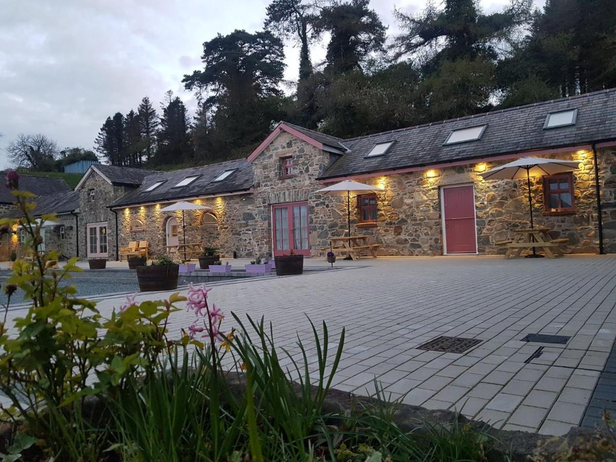 Cobbles Cottage - 2 Bedroom Stone Built Cottage Ballynahinch Exterior photo